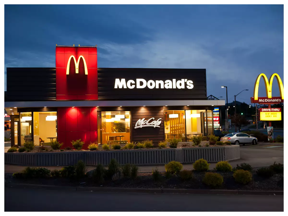 Image of McDonalds outlet