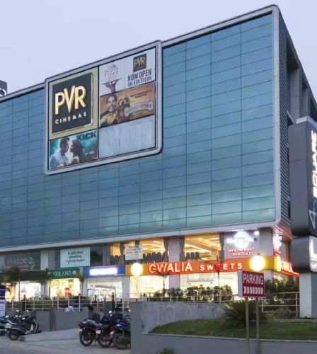  4D-Square-Mall-Ahmedabad-1